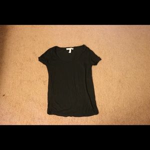 Lightweight black tshirt • Forever 21